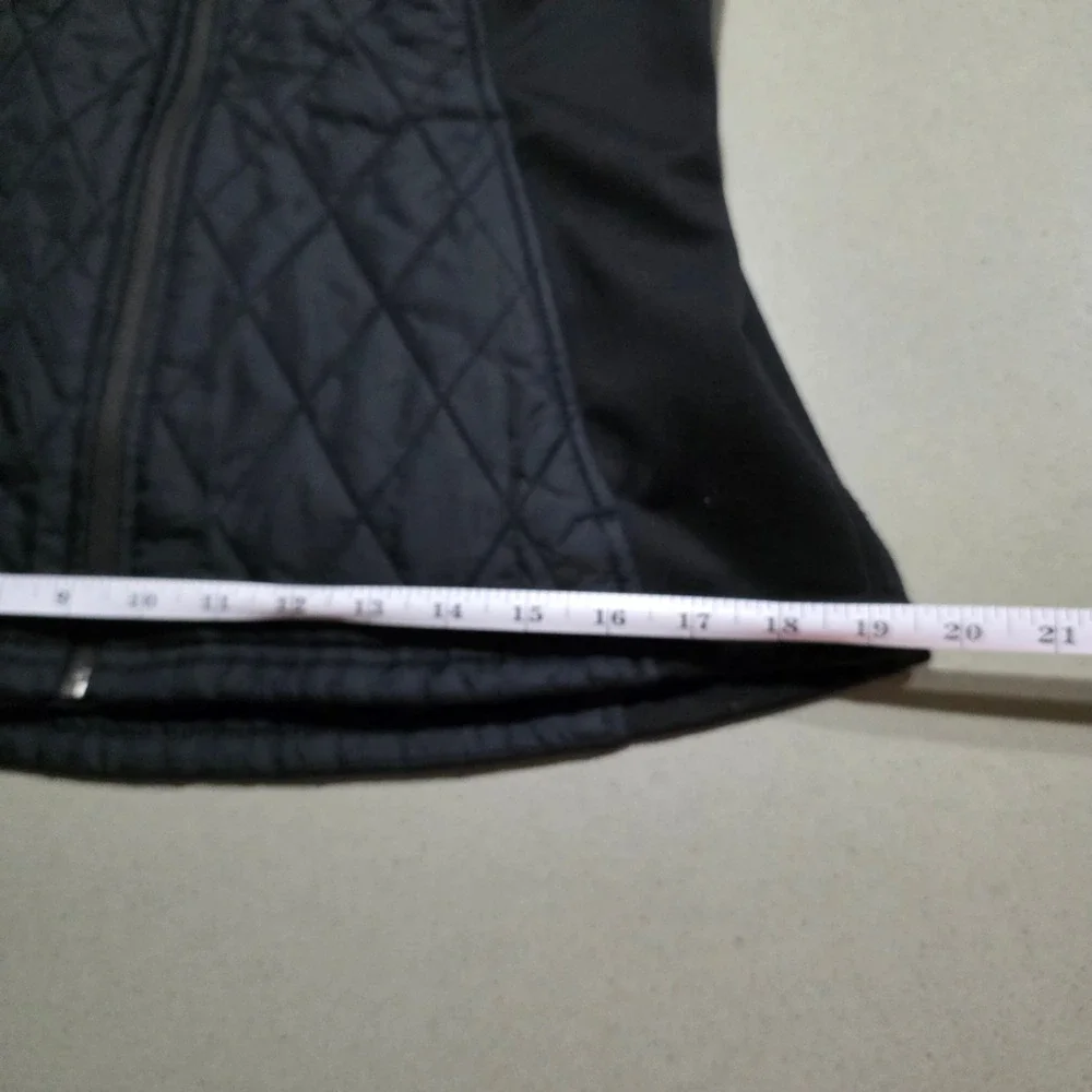 Eddie‎ Bauer Womens Quilted Vest Black Diamond Pattern Mock Neck Full Zip Size M